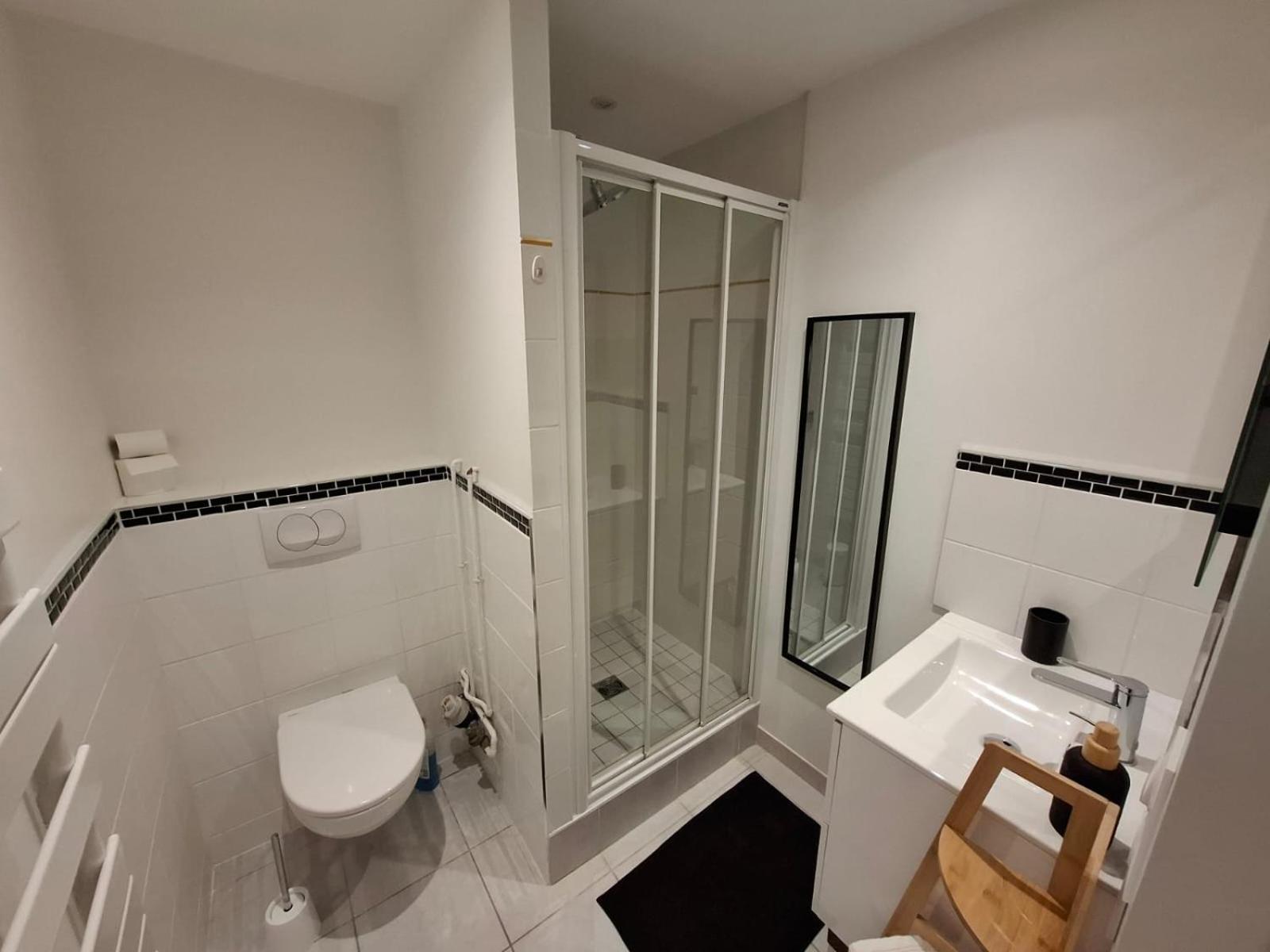 Joli Appartement Au Coeur De Mâcon Екстериор снимка